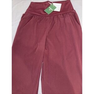 Breezeful™ High Waisted Crossover Quick Dry Resort Crop Pants Burgundy Pockets M